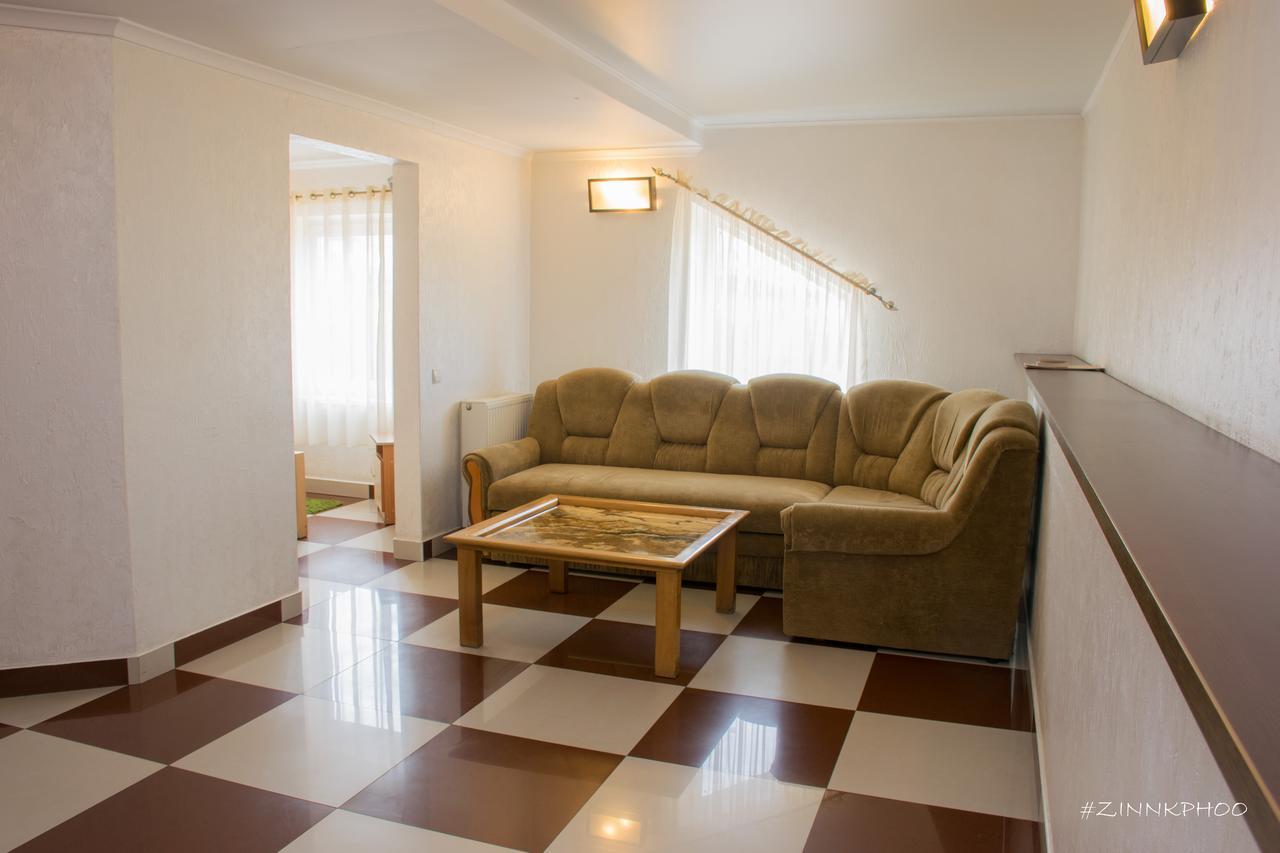 Kedem Hotel Lipiny Zewnętrze zdjęcie