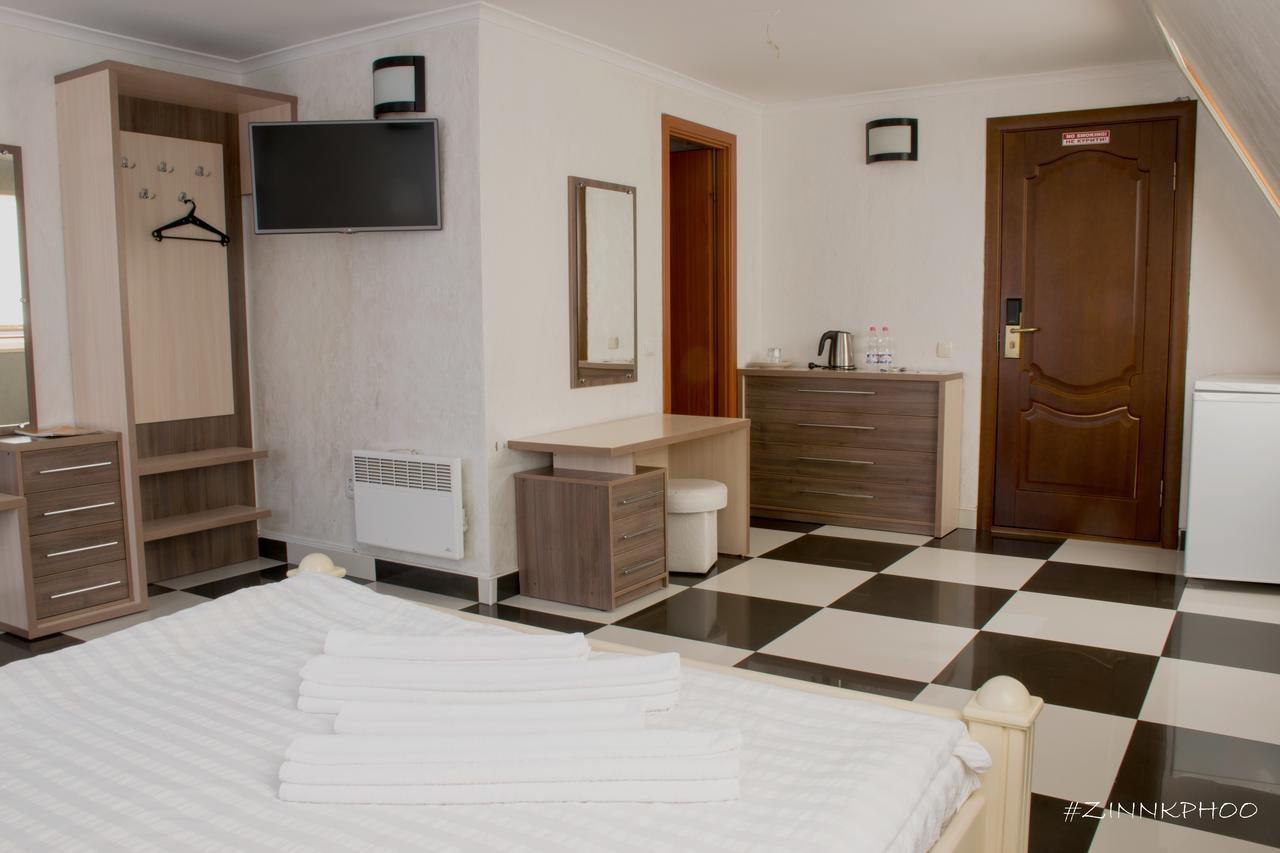 Kedem Hotel Lipiny Zewnętrze zdjęcie